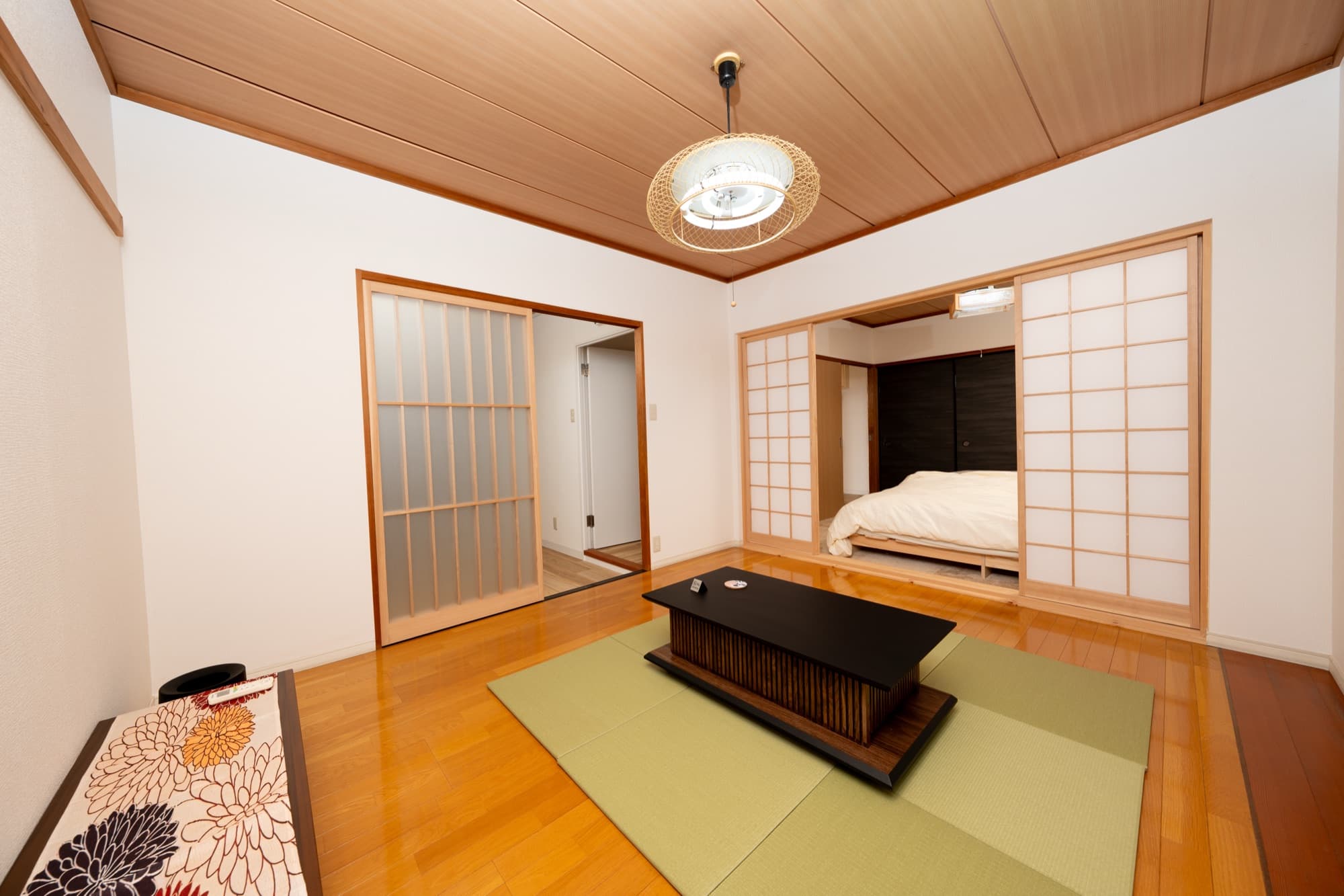 401号室 畳付き2LDK